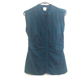 Flattering fitted sleeveless Teal